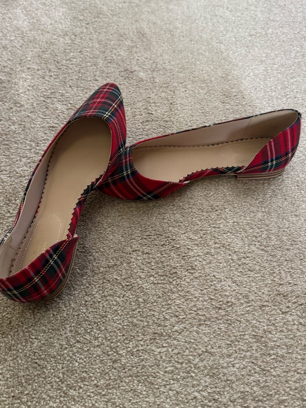 Women's Red Plaid Pointed Toe Flats - Classic Tartan Style